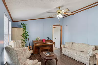 25 Diehl Avenue E, Mowrystown, OH 45155 - Photo 5