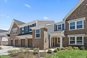 5890 Parkview Ln, Miami Township, OH 45150 - Photo 1
