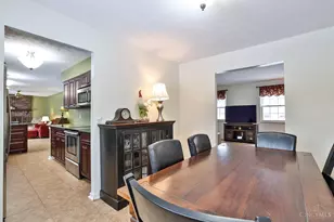 9811 Beau Ln, Springfield Township, OH 45231 - Photo 13