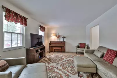 9811 Beau Lane, Springfield Township, OH 45231 - Photo 5