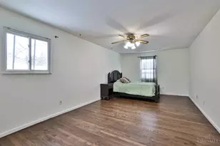 9811 Beau Ln, Springfield Township, OH 45231 - Photo 19