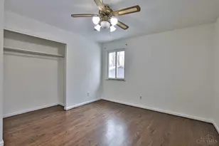 9811 Beau Ln, Springfield Township, OH 45231 - Photo 27