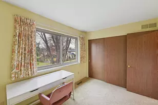 9537 Millbrook Dr, Springfield Township, OH 45231 - Photo 17