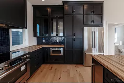 257 St Peters Street, Cincinnati, OH 45226 - Photo 3