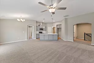 5890 Parkview Ln, Miami Township, OH 45150 - Photo 7