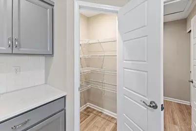 5890 Parkview Lane #92301, Miami Township, OH 45150 - Photo 5