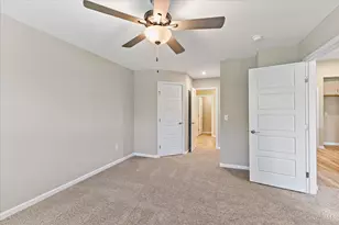 5890 Parkview Ln, Miami Township, OH 45150 - Photo 13