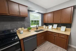 5 Imbler Dr, Green Hills, OH 45218 - Photo 9