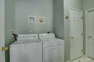 2795 Ashton Cir, Fairfield Township, OH 45011 - Photo 19