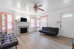 3648 W Siebenthaler Ave, Harrison Twp, OH 45406 - Photo 9