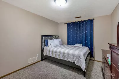 984 Pom Court #B, Trenton, OH 45067 - Photo 13