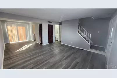 1579 Meredith Drive #A9, Springfield Township, OH 45231 - Photo 5