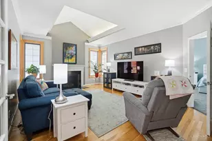 3667 Carpenters Green Ln, Blue Ash, OH 45241 - Photo 7