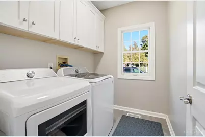 3667 Carpenters Green Lane, Blue Ash, OH 45241 - Photo 31