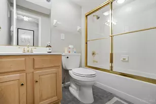 3667 Carpenters Green Ln, Blue Ash, OH 45241 - Photo 55