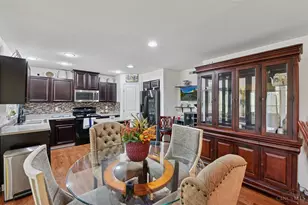 7970 Valley Crossing Dr, Colerain Township, OH 45247 - Photo 11