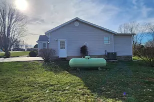 95 Ada Ln, Seaman, OH 45679 - Photo 3