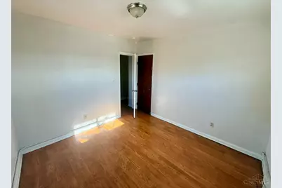 2512 Highland Avenue, Cincinnati, OH 45219 - Photo 17
