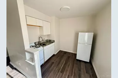 2512 Highland Avenue, Cincinnati, OH 45219 - Photo 9