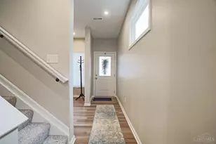 5805 Parkview Ln, Miami Township, OH 45150 - Photo 3