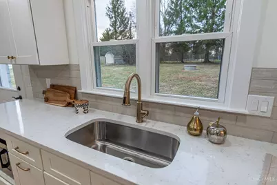 6207 Branch Hill Miamiville Road, Miami Township, OH 45140 - Photo 13