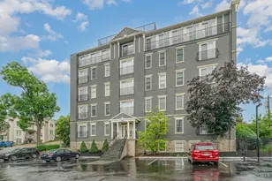 964 Auburnview Dr, Cincinnati, OH 45206 - Photo 3