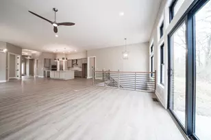 9197 Remy Ct, Clearcreek Twp., OH 45458 - Photo 23