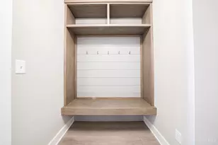 9197 Remy Ct, Clearcreek Twp., OH 45458 - Photo 35