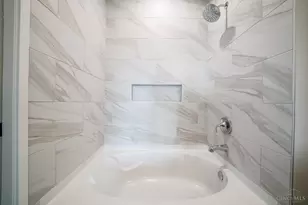 9197 Remy Ct, Clearcreek Twp., OH 45458 - Photo 39