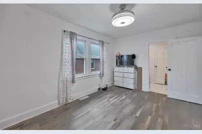 8318 Marley Street, Springfield Township, OH 45216 - Photo 17