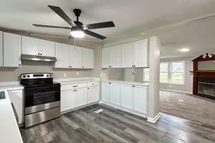 3387 Trabecca Ln, Pike Township, OH 45154 - Photo 11