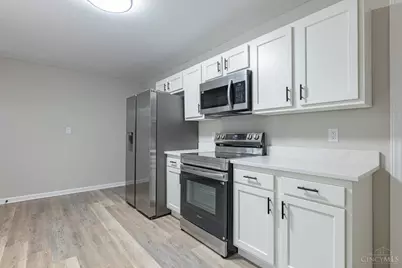 350 Pleasant Drive, South Lebanon, OH 45065 - Photo 7