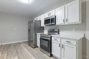 350 Pleasant Dr, South Lebanon, OH 45065 - Photo 7