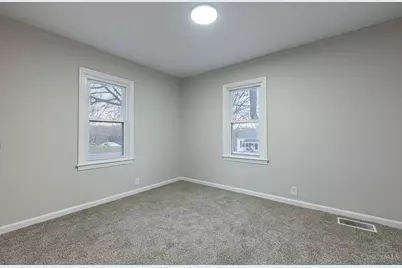 350 Pleasant Drive, South Lebanon, OH 45065 - Photo 11