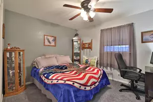 425 Clara Dr, Trenton, OH 45067 - Photo 13