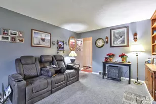 425 Clara Dr, Trenton, OH 45067 - Photo 5