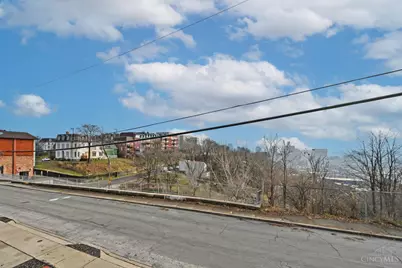 152 Dorchester Avenue, Cincinnati, OH 45219 - Photo 9