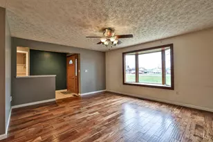 6115 Detrick Rd, Tipp City, OH 45371 - Photo 7