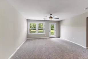 5890 Parkview Ln, Miami Township, OH 45150 - Photo 5