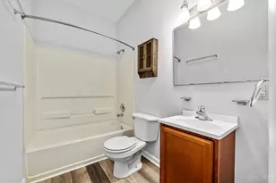 3213 Vine St, Cincinnati, OH 45220 - Photo 9