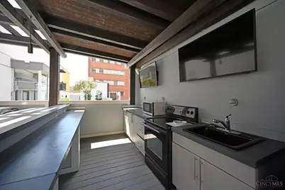 15 W Fourth Street #406, Cincinnati, OH 45202 - Photo 47
