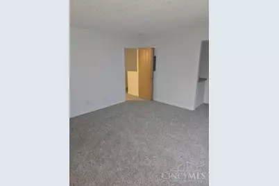 5146 Red Cloud Court, Oxford, OH 45046 - Photo 1