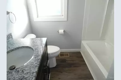 570 Fairhaven Drive, Hamilton, OH 45013 - Photo 11