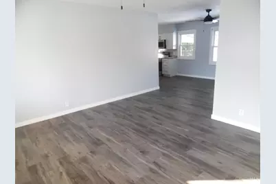 570 Fairhaven Drive, Hamilton, OH 45013 - Photo 3