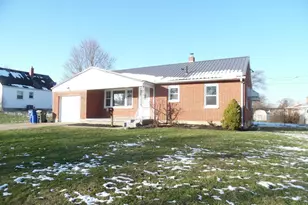 570 Fairhaven Dr, Hamilton, OH 45013 - Photo 1