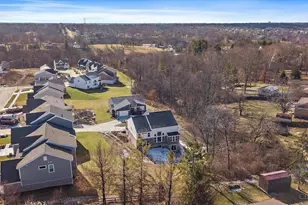 5225 Ivy Rose Ln, Green Township, OH 45247 - Photo 33