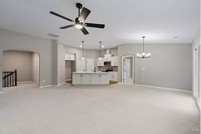 5890 Parkview Lane #92304, Miami Township, OH 45150 - Photo 9