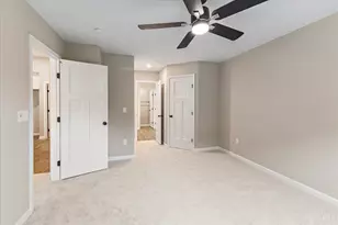 5890 Parkview Ln, Miami Township, OH 45150 - Photo 13