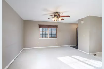 110 Springlake Avenue, Hillsboro, OH 45133 - Photo 5