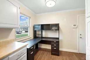 5015 Nighthawk Dr, Green Township, OH 45247 - Photo 17